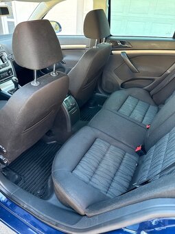 Škoda Octavia II 1.6TDi CR 77kw - 11