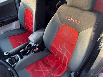 KIA Ceed 1.4 Benzín - 11