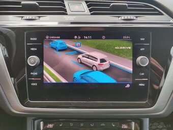 VW Touran TDi DSG FullLED VIRTUAL VYHŘ.SEDAČKY MY21 - 11