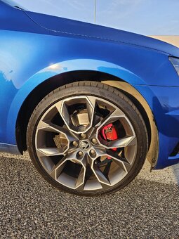 ŠKODA OCTAVIA RS - 11