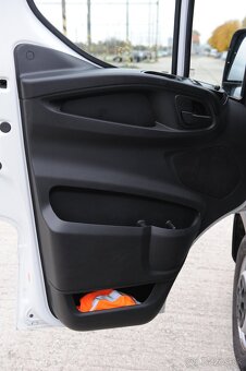 Predám IVECO DAILY 2020, 35S16, 2.3L, 156HP - 11