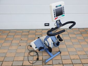 rehabilitačný bicykel na nohy pre ZTP vozičkarov Cz-Jazyk - 11