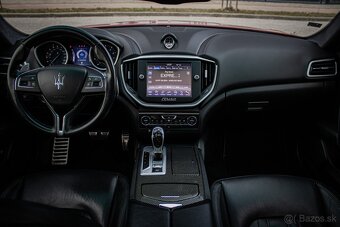 Maserati Ghibli S Q4, 302kW - 11