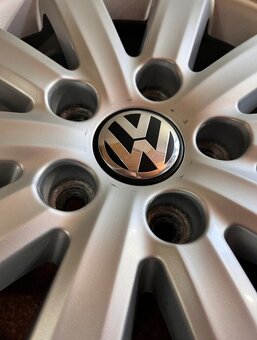 5x120 R17 VW Mutivan - NEVA - Originál disky - ET 55 - 11