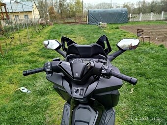 Honda Forza 125 - 11