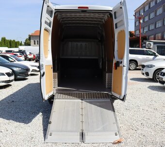 Citroën Jumper 2.2 BlueHDi 165k s hydraulickým čelom L4H3 - 11
