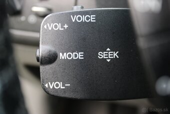 FORD FOCUS 1,6i BENZÍN 74KW/101PS Facelift model 2008/2009 - 11