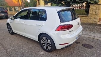 Volkswagen VW e-Golf, 2017, výkon 100kW, batéria 35,8 kWh - 11