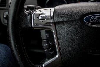 Ford Galaxy 7miestné - 11