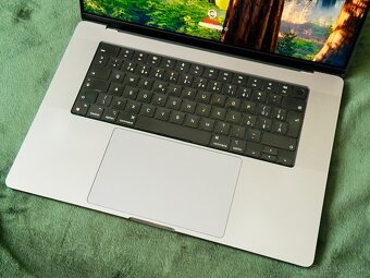 MACBOOK PRO 16" M1PRO 16GB RAM 512GB ROM - 11