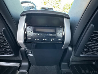 TOYOTA LAND CRUISER 150 EXECUTIVE - 11