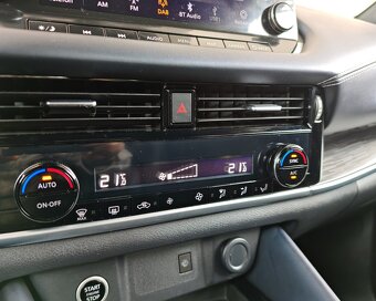 Nissan Qashqai 1.3 DIG-T Tekna 4WD X-Tronic /AJ NA SPLÁTKY/ - 11