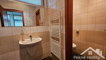 Prenájom priestorov pre sídlo firmy v centre Zvolena - 11