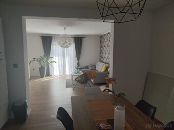 Dom s 2 apartmánmi a garážou, Chorvátsko VIR - 11