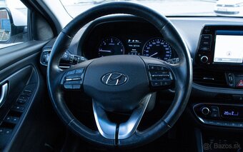 Hyundai i30 CW 1.6 CRDi 136 Style 7DCT - 11