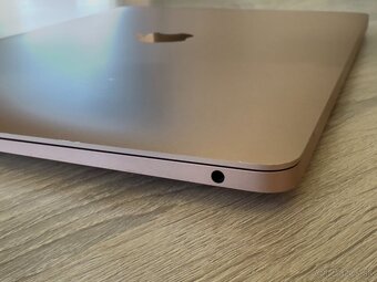 💻 Na predaj: MacBook Air M1 – 16 GB RAM / 256 GB – Rose Gol - 11