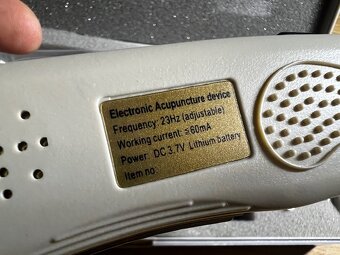 Vysoko kvalitné Elektro Akupunktúrny Prístroj - 11