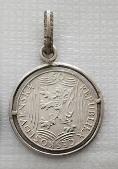 Staré strieborné šperky, prívesky, brošne - 11