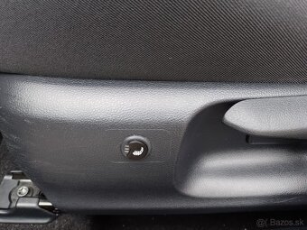 TOYOTA COROLLA 1.5 benzin 2022 naj.63tis.km ODPOCET DPH - 11