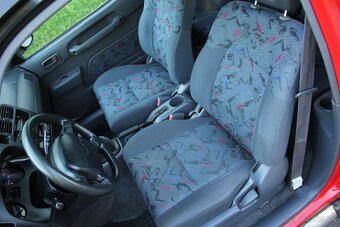 Toyota RAV4 , 2.0 benzín, 4x4 - 11