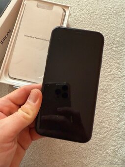 IPhone 11 64gb - 11