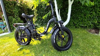 Burchda R8WS  20 - 11