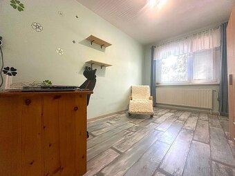 AFYREAL ... VIDEO... Predaj 4izb byt Vyšehradská Petržalka p - 11