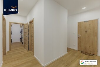 Exkluzívny 3-izbový byt s priestrannou terasou a kompletným - 11