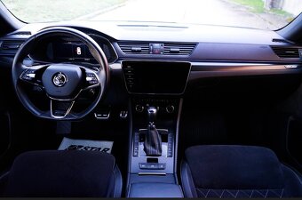 ✔️ Škoda Superb Combi 2.0 TDI Sportline DSG - 11