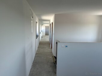 Objekt na bývanie aj podnikanie v Senci - 11