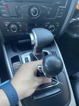 Radiaca páka pre automat AUDI / čierna biela červená nitka - 11