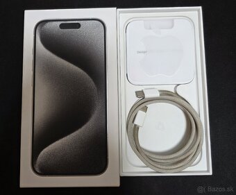 SKORO NOVY iPhone 15pro + príslušenstvo - 11