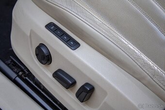 Škoda Superb 2.0 TDI L&K 140kw DSG - 11