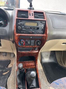Nissan Terrano II 2.7TD 92kW 4x4 - 11