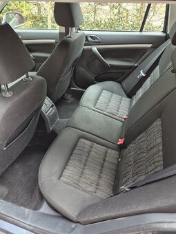 Skoda Octavia 2, r.2009, 118KW na diely - 11