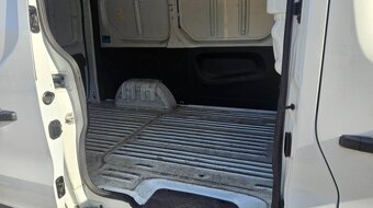 RENAULT TRAFIC 2.ODCI - PREDAJ AJ NA SPLÁTKY - 11