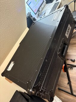 Pioneer DDJ SX 3 Kontrolér - 11