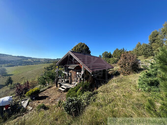 Drevenička na polosamote, obec Drábsko - 11