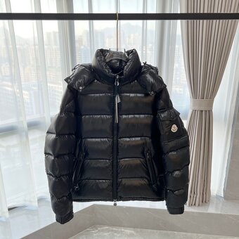 Moncler Bunda - 11