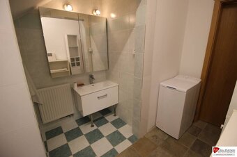 REB.sk prenájom 3 izb. byt (120m2) + terasa v rodinnom dome  - 11