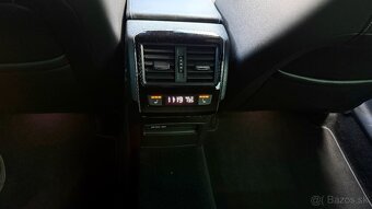 Škoda Superb Combi 2.0 TDI DSG 200k SPORTLINE 4X4 WEBASTO - 11
