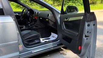 Audi A3 8P 1.9 TDi 2009 Sportback Sline - 11