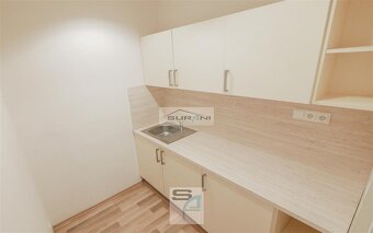 Kancelária na prenájom – 100 m2 s výhľadom na... - 11