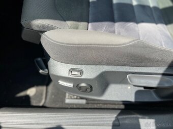 Volkswagen Golf 1.6TDi - 11