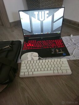 ASUS TUF Gaming F15, RTX 4070, i7-13620H - 11