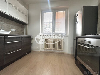 PREDAJ - 2 izbový byt s balkónom, Mierová ulica - 11