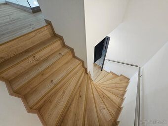 PRENÁJOM 5 - izbového domu medzi Prešovom a Košicami - 11