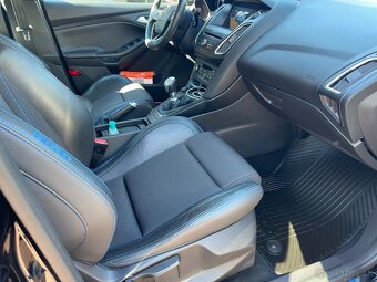 Ford Focus RS III - 11