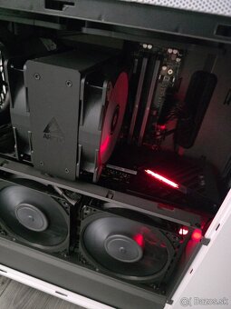 7800X3D, 9070XT 16GB, 32GB 6000Mhz - 11