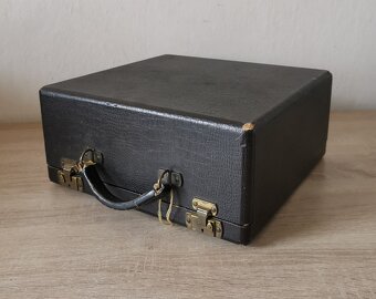 Luxusný starožitný písací stroj ROYAL P z roku 1931 - 11